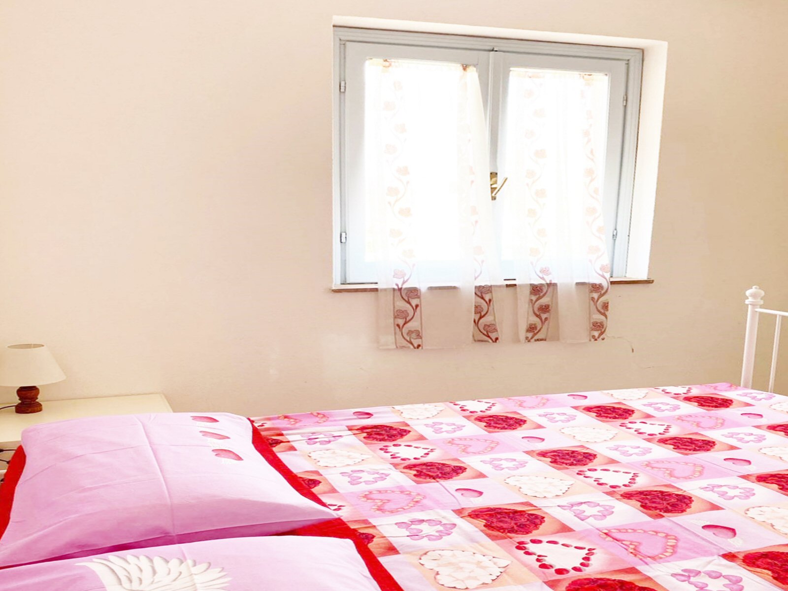 Letti e arredi Casa Borghi San Teodoro