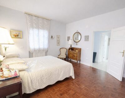 Villa Wanda in Tuscany by Zoom In Earth